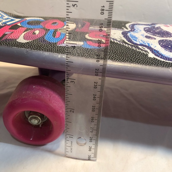 Monster High Cool Ghouls Skateboard, 20” Mattel 2015 rare find, 2” wheels - Picture 2 of 12